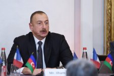 Президент Азербайджана Ильхам Алиев встретился с членами бизнес-совета Движения предприятий Франции (ФОТО)