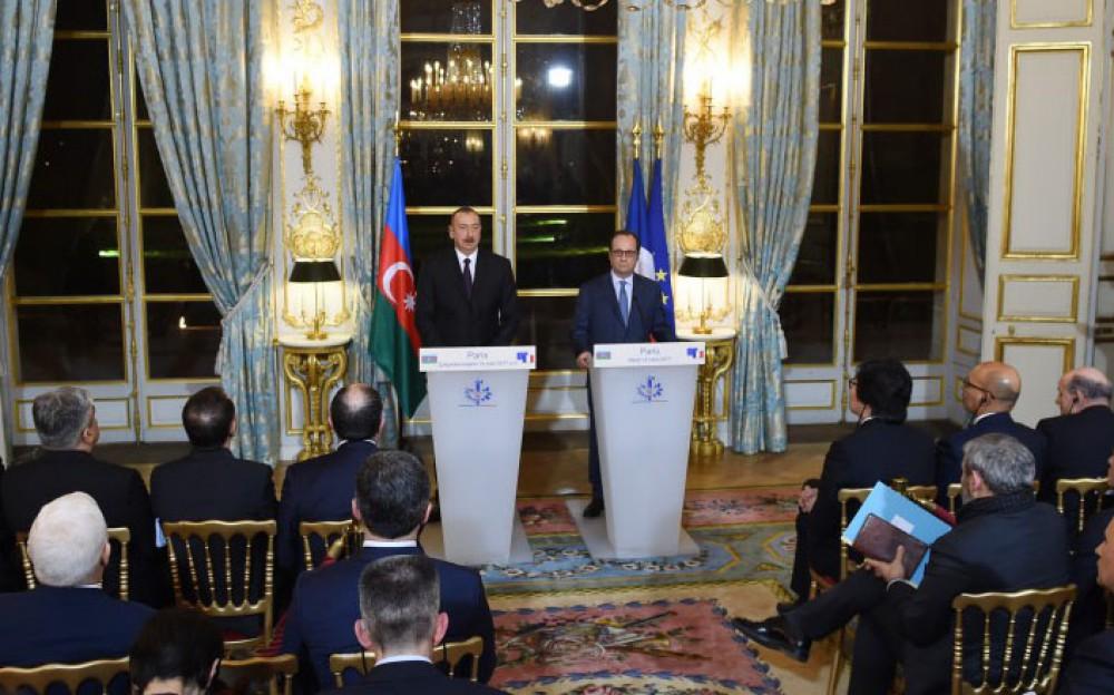 Hollande: Azerbaijan, France enjoy good relations in many areas