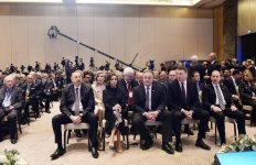Azerbaijani president, first lady taking part in V Global Baku Forum (PHOTO)