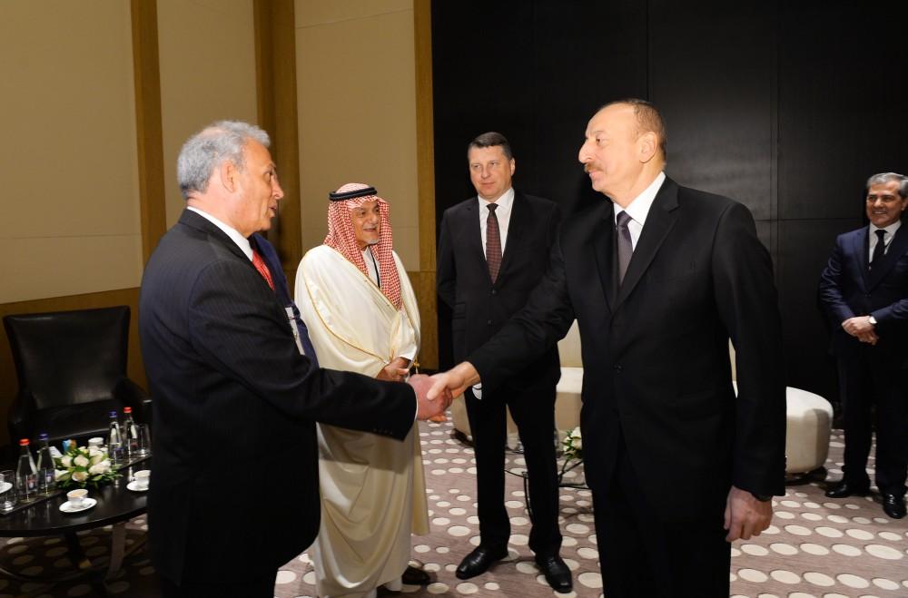 Azerbaijani president, first lady taking part in V Global Baku Forum (PHOTO)