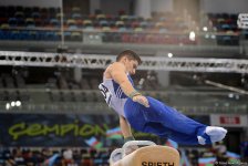 Стартовал второй день соревнований Кубка мира по спортивной гимнастике в Баку (ФОТО)