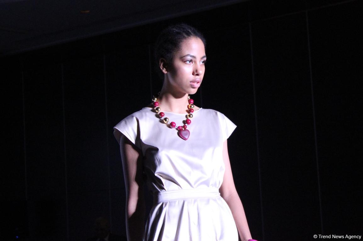 From Hungary to Baku with love – colorful fashion show, exquisite dishes (PHOTO)