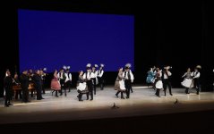 Azerbaijan`s First Vice-President Mehriban Aliyeva attends opening of exhibition as part of Days of Hungary (PHOTO)