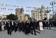 President Ilham Aliyev, first lady Mehriban Aliyeva join nationwide Novruz festivities (PHOTO)