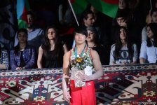 В Баку прошла церемония награждения победителей и призеров первого дня финалов Кубка мира по спортивной гимнастике (ФОТО)