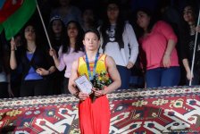В Баку прошла церемония награждения победителей и призеров первого дня финалов Кубка мира по спортивной гимнастике (ФОТО)