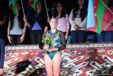 В Баку прошла церемония награждения победителей и призеров первого дня финалов Кубка мира по спортивной гимнастике (ФОТО)