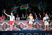 Состоялась церемония награждения победителей и призеров второго дня финалов Кубка мира по спортивной гимнастике в Баку (ФОТО)