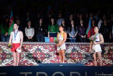 Состоялась церемония награждения победителей и призеров второго дня финалов Кубка мира по спортивной гимнастике в Баку (ФОТО)