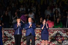 Состоялась церемония награждения победителей и призеров второго дня финалов Кубка мира по спортивной гимнастике в Баку (ФОТО)