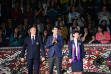 Состоялась церемония награждения победителей и призеров второго дня финалов Кубка мира по спортивной гимнастике в Баку (ФОТО)