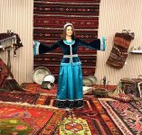 Азербайджанские звезды встречают Новруз в национальной одежде (ФОТО)