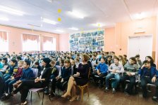 Азербайджанцы подарили российским школьникам праздник Новруза (ФОТО)