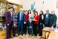 Азербайджанцы подарили российским школьникам праздник Новруза (ФОТО)