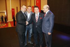 Представители Азербайджана удостоены премии "Yılın Altın Adamları" в Турции (ФОТО)