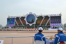 Президент Туркменистана в "Авазе" открыл крупный спортивный комплекс (ФОТО)