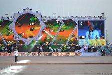 Президент Туркменистана в "Авазе" открыл крупный спортивный комплекс (ФОТО)