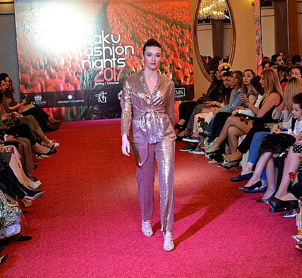 Baku Fashion Night - от 50 оттенков серого до красочных коллекций (ФОТО)