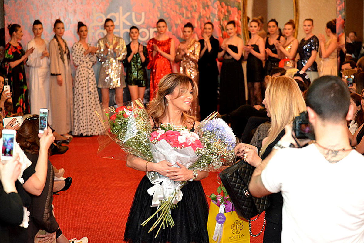 Baku Fashion Night - от 50 оттенков серого до красочных коллекций (ФОТО)