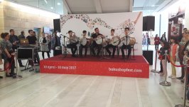 Концертные программы в рамках Бакинского шопинг-фестиваля (ФОТО)