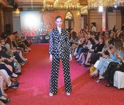 Baku Fashion Night - от 50 оттенков серого до красочных коллекций (ФОТО)