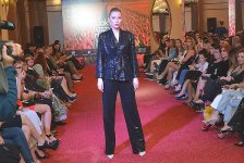 Baku Fashion Night - от 50 оттенков серого до красочных коллекций (ФОТО)