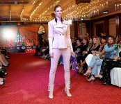 Baku Fashion Night - от 50 оттенков серого до красочных коллекций (ФОТО)