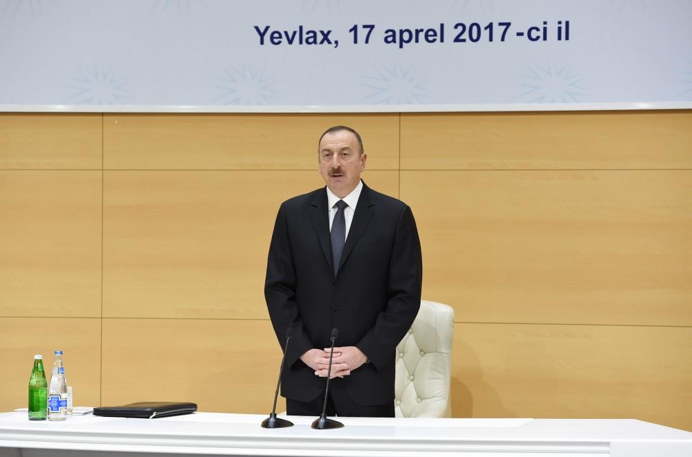 Президент Ильхам Алиев: Нам необходимо добиться выхода на новые рынки, укрепить свои позиции на традиционных рынках