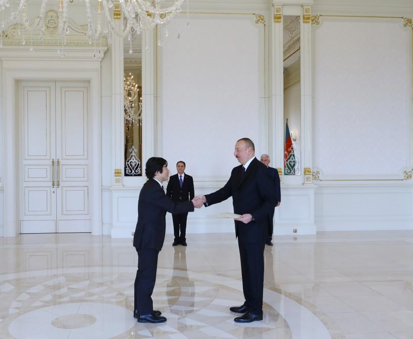 Ilham Aliyev receives credentials of new Japanese ambassador (PHOTO)