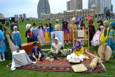 В парке Центра Гейдара Алиева прошел замечательный праздник "День чтения" (ФОТО)