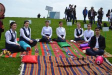 В парке Центра Гейдара Алиева прошел замечательный праздник "День чтения" (ФОТО)