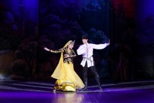 День культуры Азербайджана в Красноярске - грандиозный праздник танца и музыки (ФОТО)