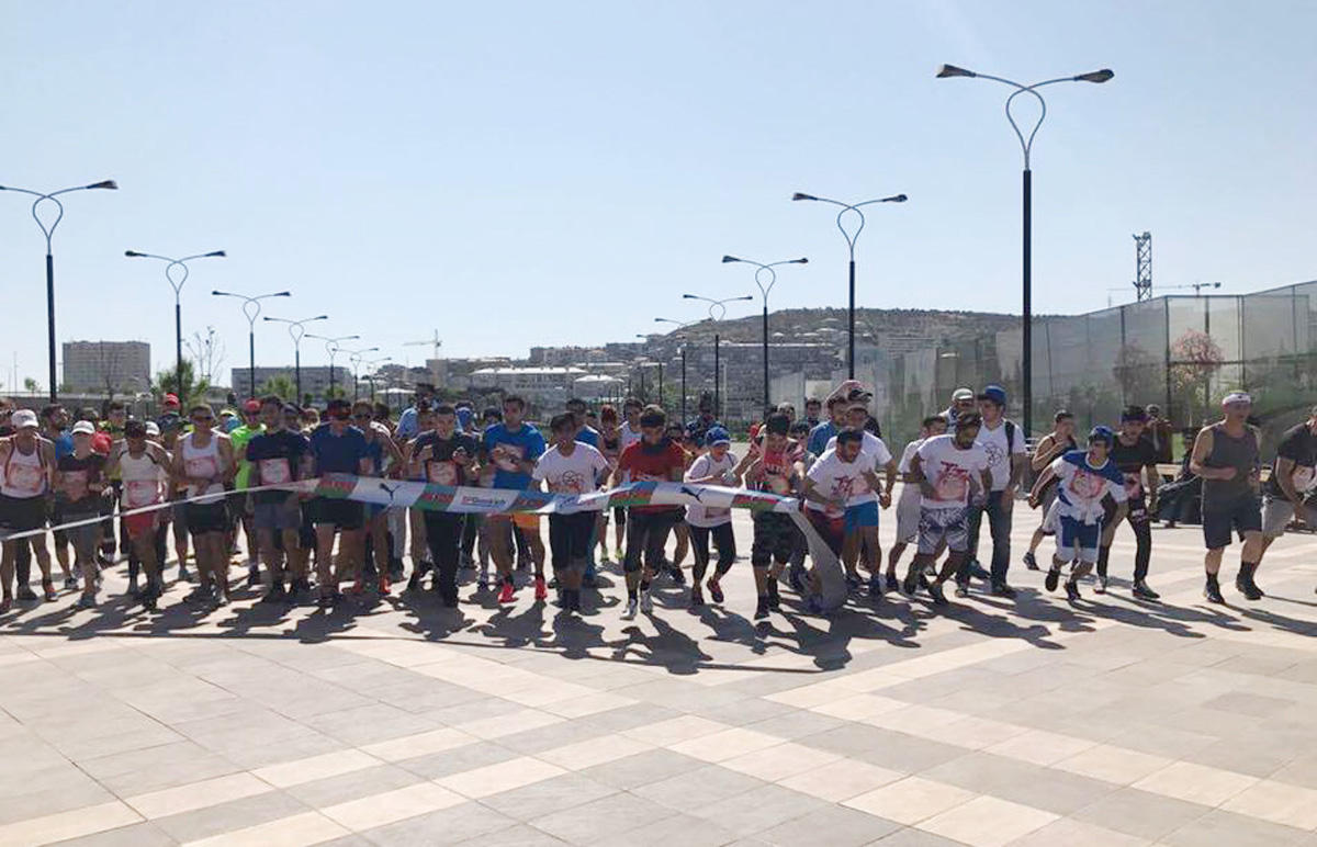 В Баку определились победители забега Wings for Life в формате App Run (ФОТО)