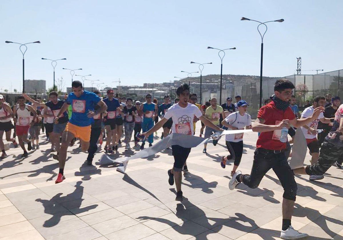 В Баку определились победители забега Wings for Life в формате App Run (ФОТО)