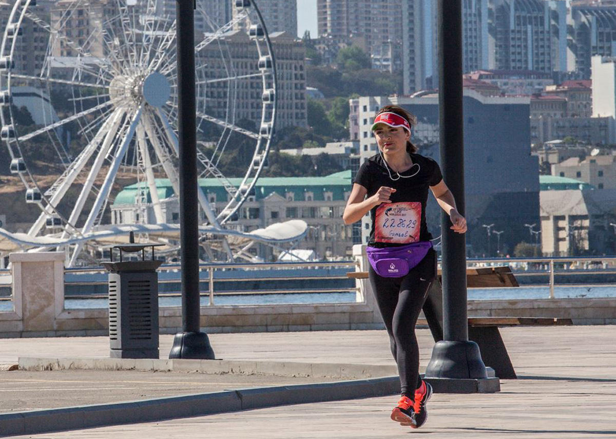 В Баку определились победители забега Wings for Life в формате App Run (ФОТО)