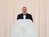 Президент Ильхам Алиев и его супруга приняли участие в торжественной церемонии, посвященной 94-й годовщине со дня рождения общенационального лидера и 13-летию деятельности Фонда Гейдара Алиева (ФОТО)