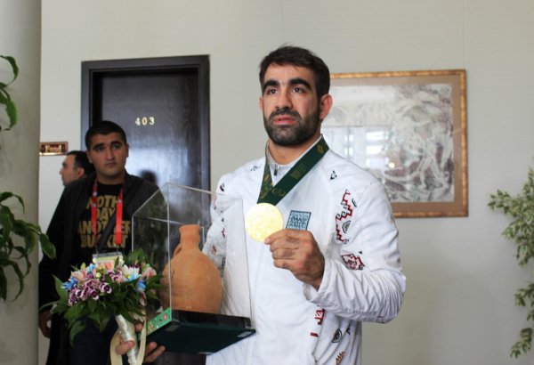 Proud of successes we make in Azerbaijan’s name: Aghayev (PHOTO)