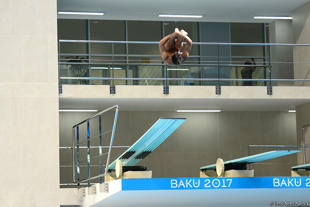 Азербайджанские спортсмены по прыжкам в воду в финале Исламиады