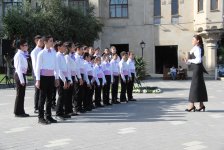 Музыкальный солнечный марафон перед Девичьей башней для гостей Исламиады (ФОТО)