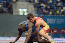 В рамках IV Игр исламской солидарности проходят соревнования  по вольной борьбе  (ФОТОРЕПОРТАЖ)