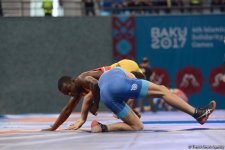 В рамках IV Игр исламской солидарности проходят соревнования  по вольной борьбе  (ФОТОРЕПОРТАЖ)