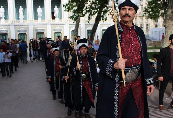 В Баку прошли Дни культуры пяти стран, посвященные Исламиаде (ФОТО)