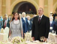 Президент Азербайджана Ильхам Алиев и Первая леди Мехрибан Алиева приняли участие в официальном приеме по случаю Дня Республики (ФОТО)