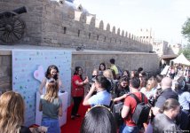 Уникальная коллекция для домашних питомцев Pet Fashion Show by NELYA  представлена в Баку (ФОТО)