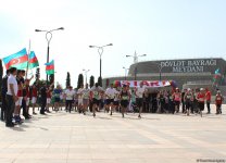 СГБ Азербайджана провело шествие, посвященное Дню Республики (ФОТО)