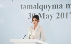 Первый вице-президент Азербайджана Мехрибан Алиева приняла участие в церемонии закладки в Баку фундамента жилого комплекса для семей вынужденных переселенцев (ФОТО) (версия 4)
