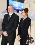 Президент Ильхам Алиев и Первая леди Мехрибан Алиева приняли участие в открытии ХХIV Международной выставки и конференции "Нефть и газ Каспия-2017" (ФОТО)