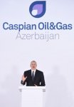Президент Ильхам Алиев и Первая леди Мехрибан Алиева приняли участие в открытии ХХIV Международной выставки и конференции "Нефть и газ Каспия-2017" (ФОТО)