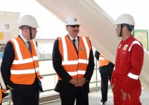 Президент Ильхам Алиев принял участие в церемонии отправки в море верхних строений платформы для "Шах Дениз -2" (ФОТО)