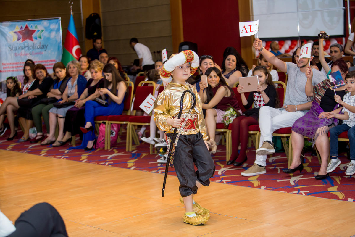 Бакинское лето началось с  Little Miss & Mister Azerbaijan (ФОТО)